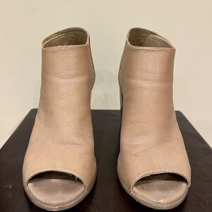 Steve Madden Beige Peep-Toe Ankle Booties